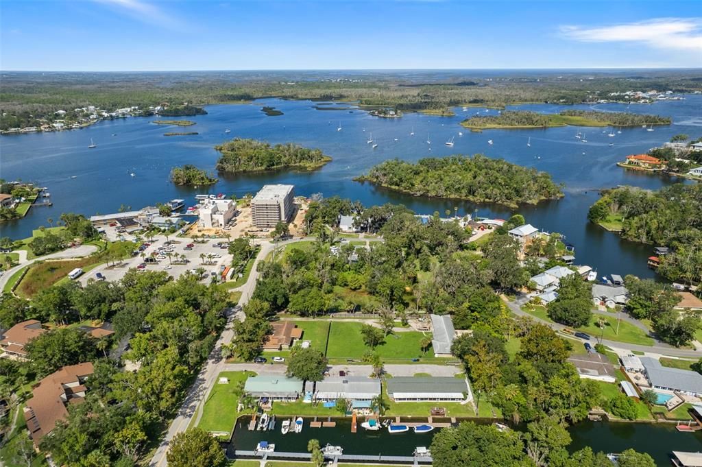 En Venta: $895,000 (3 camas, 2 baños, 1927 Pies cuadrados)