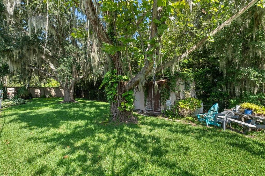 En Venta: $895,000 (3 camas, 2 baños, 1927 Pies cuadrados)