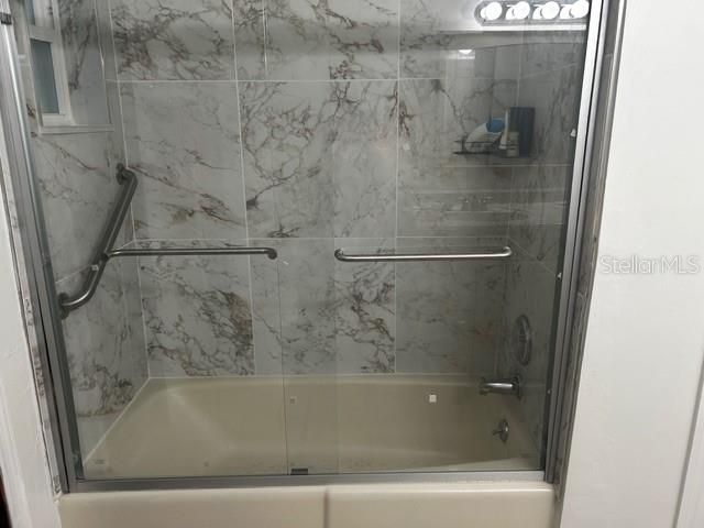 En Renta: $2,850 (3 camas, 2 baños, 2020 Pies cuadrados)