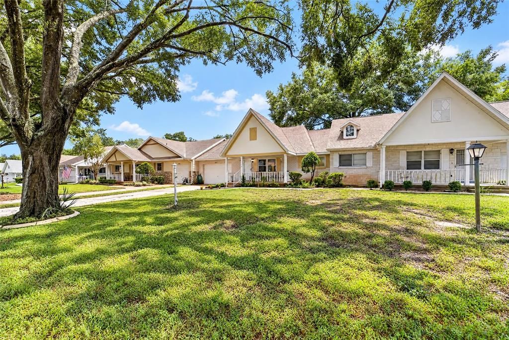 For Sale: $185,000 (2 beds, 2 baths, 1375 Square Feet)