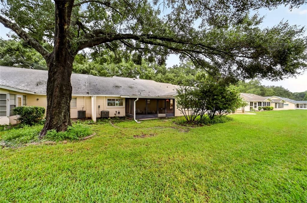 For Sale: $185,000 (2 beds, 2 baths, 1375 Square Feet)