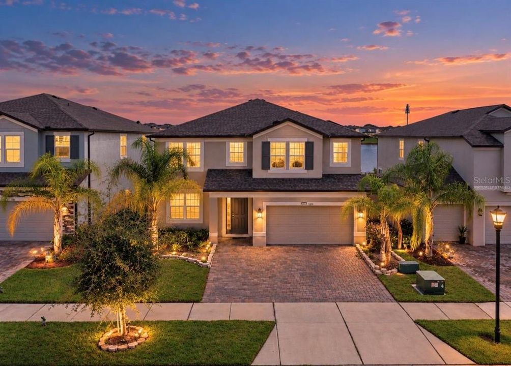 En Venta: $488,000 (5 camas, 4 baños, 3800 Pies cuadrados)