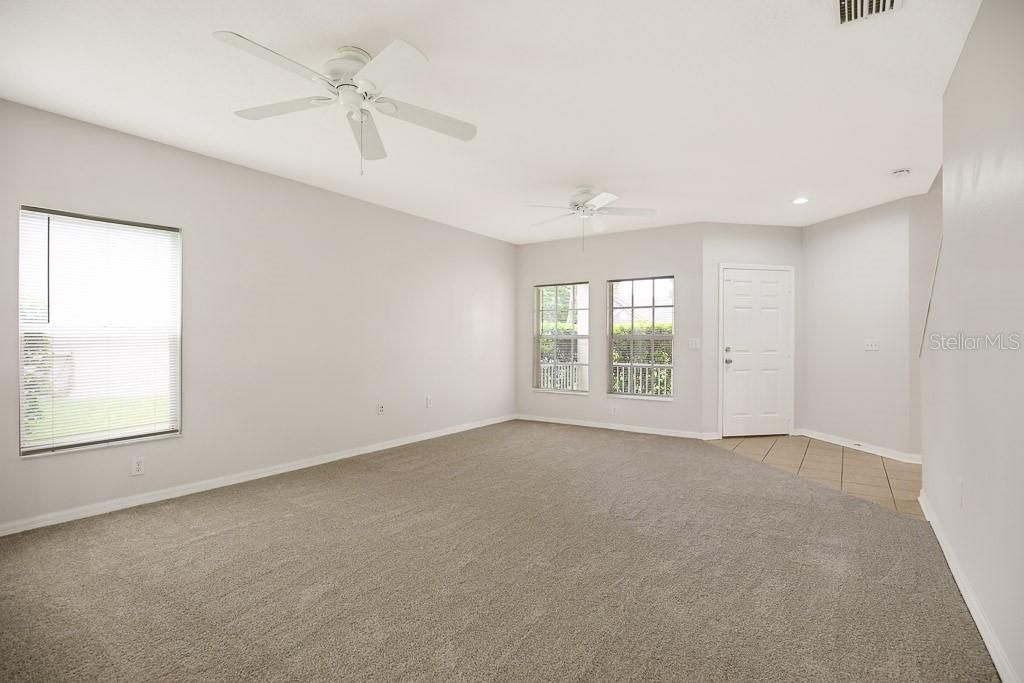 В аренду: $2,795 (4 спален, 2 ванн, 2220 Квадратных фут)