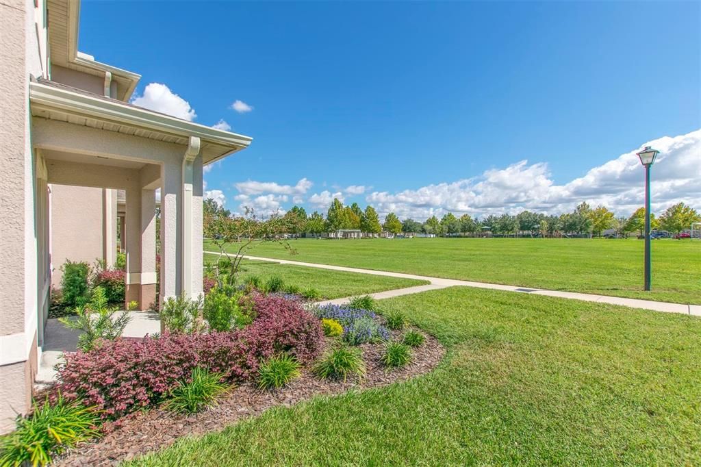 На продажу: $320,000 (3 спален, 2 ванн, 1870 Квадратных фут)