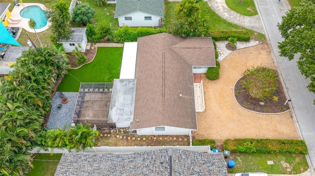 На продажу: $405,000 (2 спален, 2 ванн, 1369 Квадратных фут)