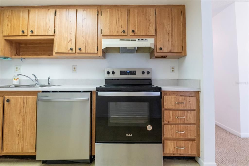 En Venta: $235,000 (2 camas, 2 baños, 1100 Pies cuadrados)