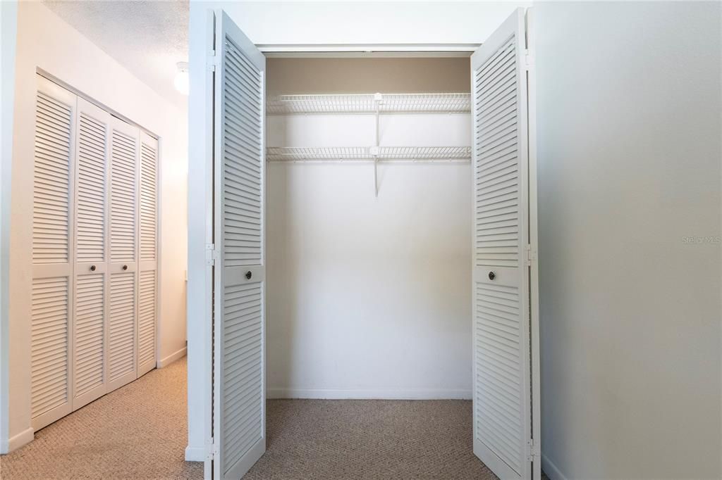 En Venta: $235,000 (2 camas, 2 baños, 1100 Pies cuadrados)