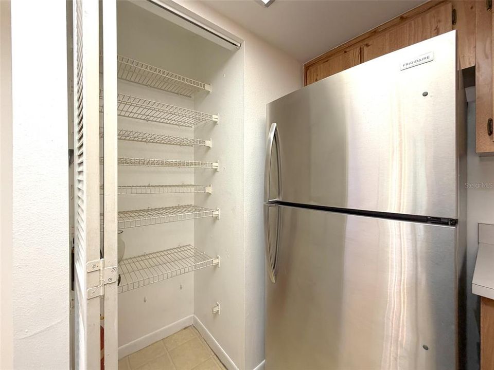 En Venta: $235,000 (2 camas, 2 baños, 1100 Pies cuadrados)