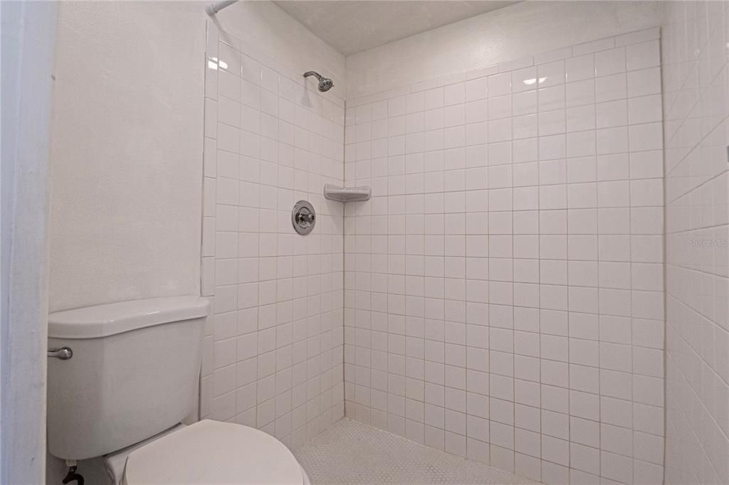 En Venta: $235,000 (2 camas, 2 baños, 1100 Pies cuadrados)