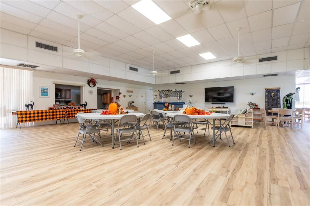 En Venta: $235,000 (2 camas, 2 baños, 1100 Pies cuadrados)