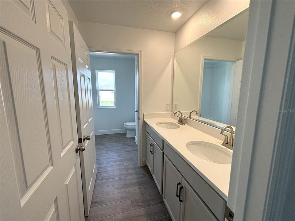 For Sale: $503,510 (5 beds, 3 baths, 3198 Square Feet)