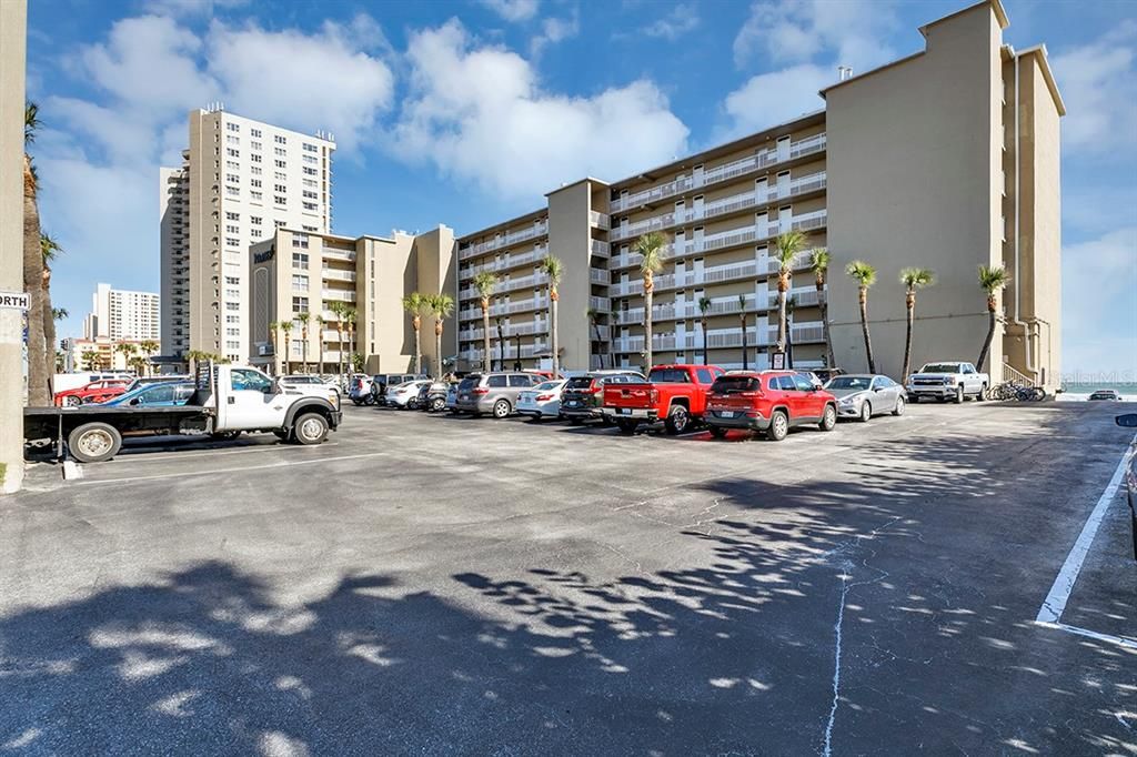 На продажу: $110,000 (1 спален, 1 ванн, 385 Квадратных фут)