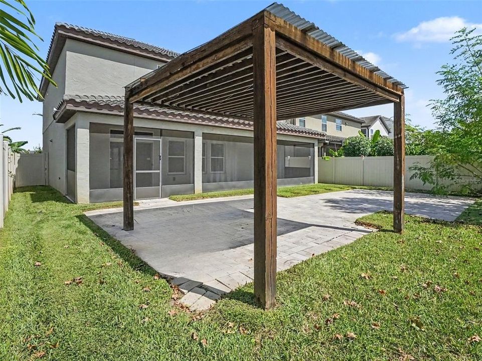 For Sale: $579,000 (4 beds, 4 baths, 3112 Square Feet)