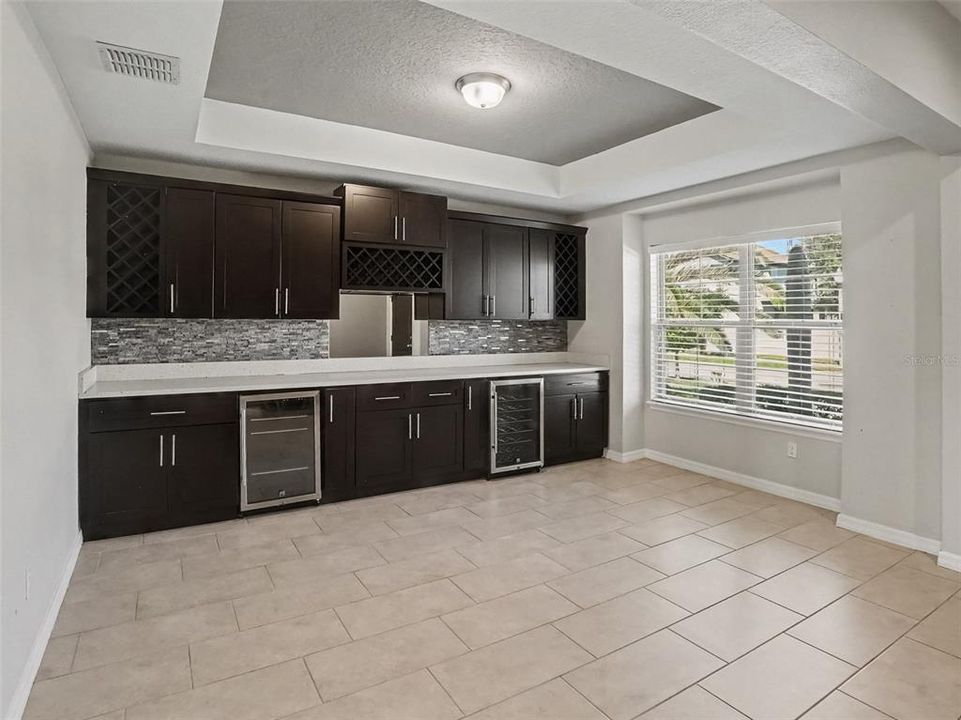 For Sale: $579,000 (4 beds, 4 baths, 3112 Square Feet)