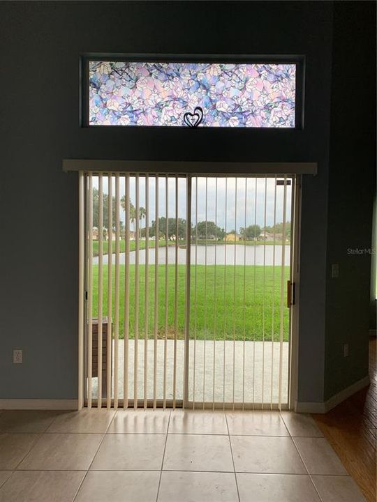 En Renta: $1,950 (3 camas, 2 baños, 1696 Pies cuadrados)