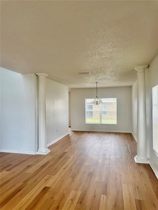 В аренду: $2,100 (4 спален, 3 ванн, 2806 Квадратных фут)