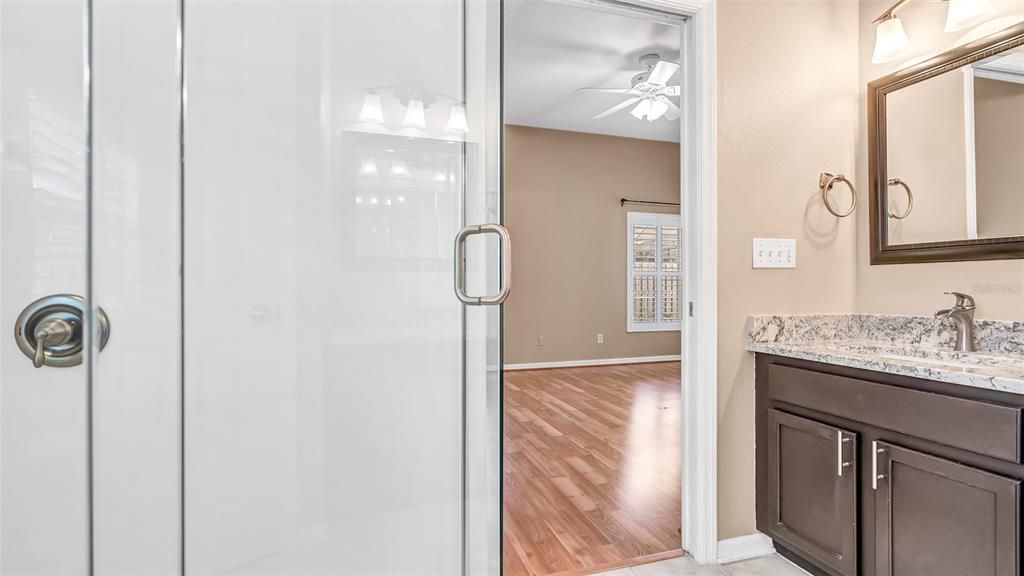 В аренду: $3,995 (3 спален, 2 ванн, 1732 Квадратных фут)