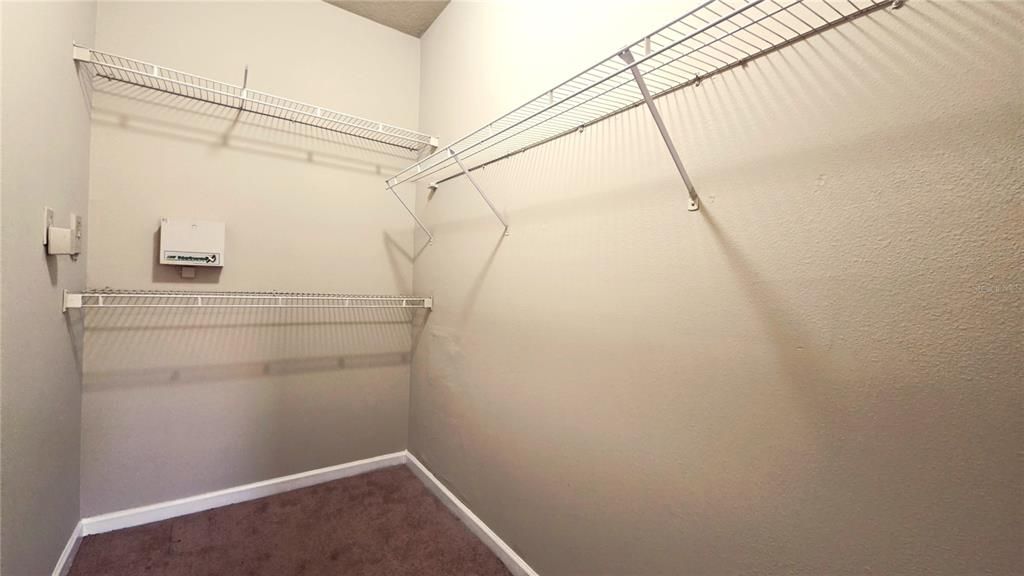 En Renta: $1,950 (3 camas, 2 baños, 1369 Pies cuadrados)