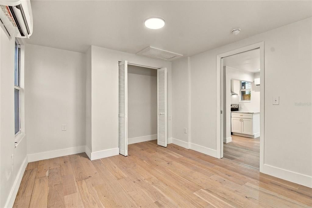 В аренду: $4,500 (4 спален, 3 ванн, 2180 Квадратных фут)