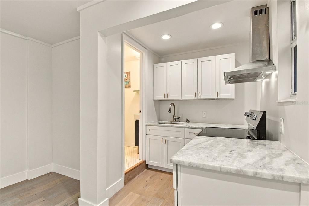 В аренду: $4,500 (4 спален, 3 ванн, 2180 Квадратных фут)