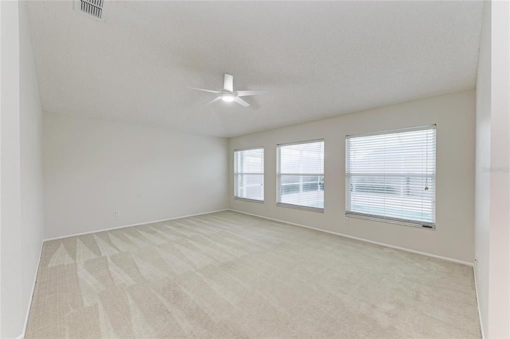 For Sale: $435,000 (3 beds, 2 baths, 1453 Square Feet)