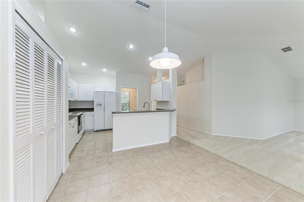 For Sale: $435,000 (3 beds, 2 baths, 1453 Square Feet)
