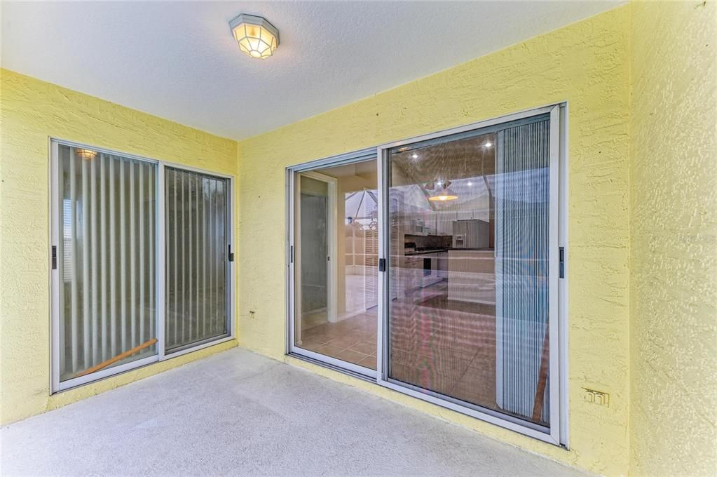 For Sale: $435,000 (3 beds, 2 baths, 1453 Square Feet)