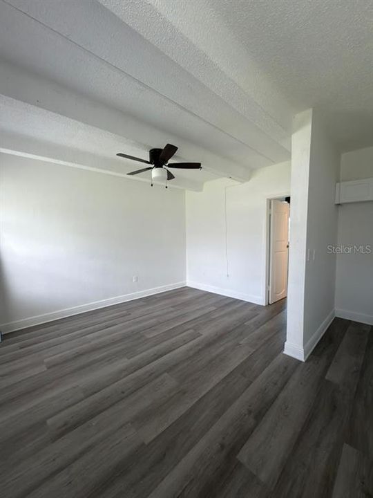 В аренду: $900 (1 спален, 1 ванн, 444 Квадратных фут)