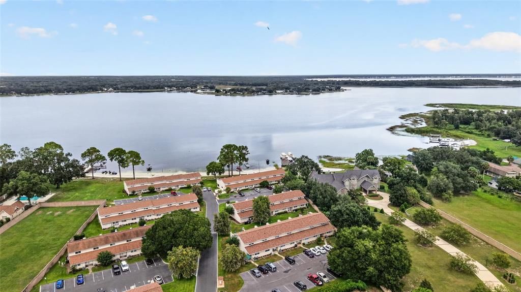 En Venta: $275,000 (2 camas, 1 baños, 1099 Pies cuadrados)