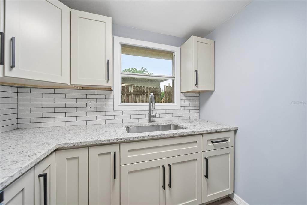 En Venta: $284,900 (2 camas, 1 baños, 644 Pies cuadrados)