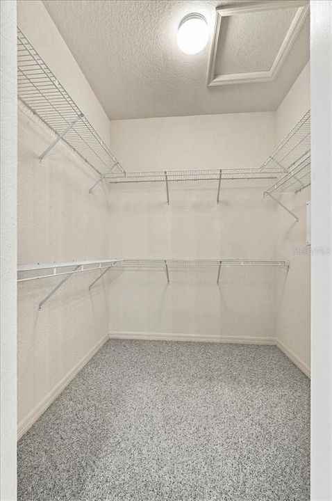 На продажу: $565,000 (3 спален, 2 ванн, 1993 Квадратных фут)