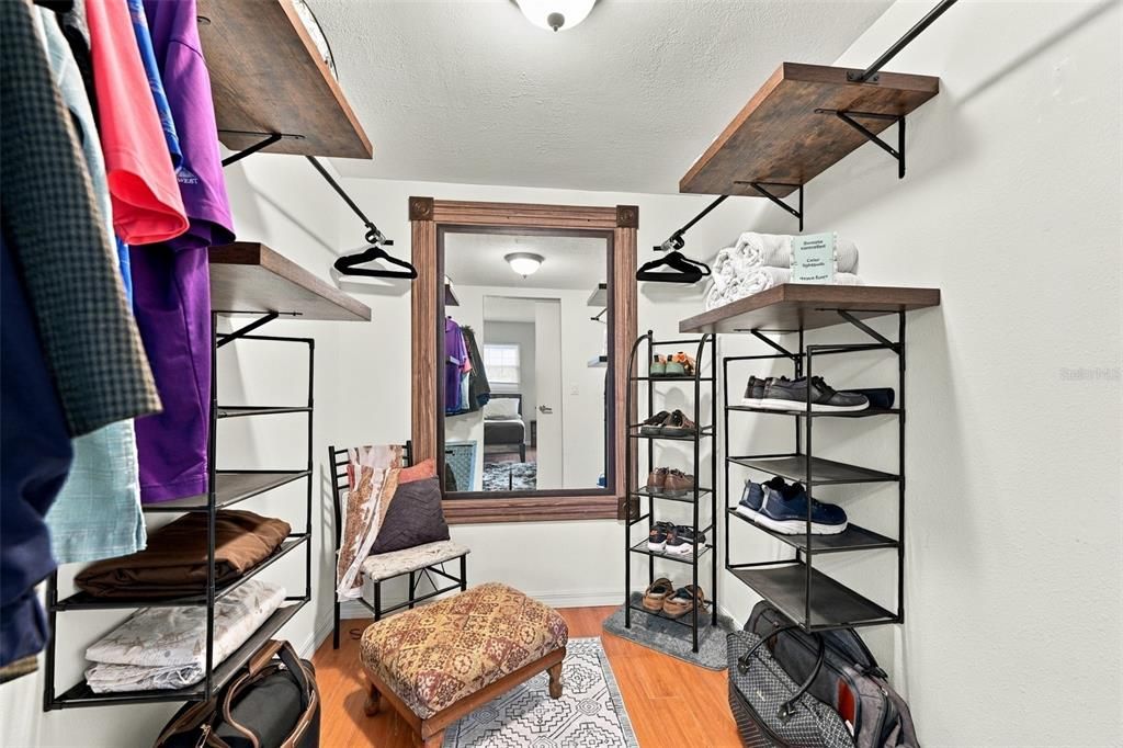 En Venta: $169,900 (2 camas, 2 baños, 1000 Pies cuadrados)