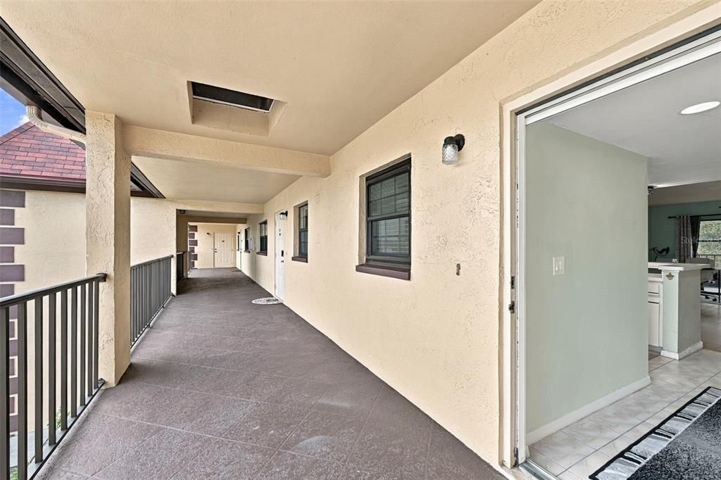 En Venta: $169,900 (2 camas, 2 baños, 1000 Pies cuadrados)