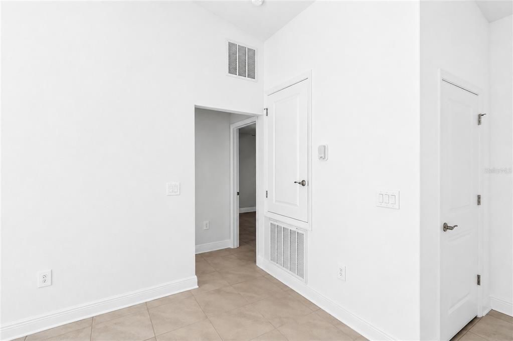 На продажу: $324,900 (3 спален, 2 ванн, 1551 Квадратных фут)