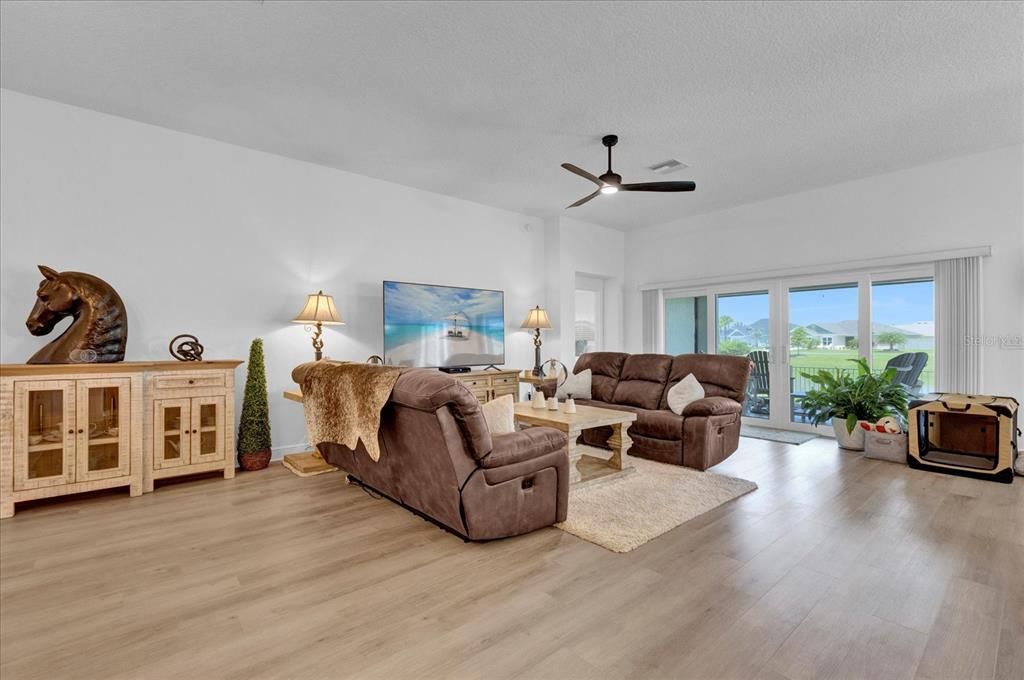 For Sale: $674,900 (3 beds, 2 baths, 1966 Square Feet)
