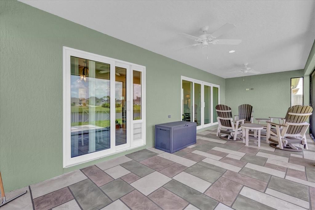 For Sale: $674,900 (3 beds, 2 baths, 1966 Square Feet)