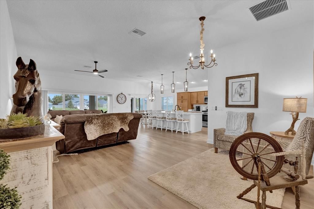 For Sale: $674,900 (3 beds, 2 baths, 1966 Square Feet)