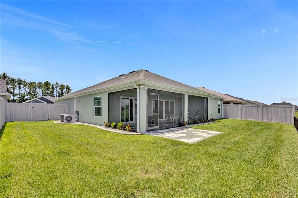 For Sale: $674,900 (3 beds, 2 baths, 1966 Square Feet)