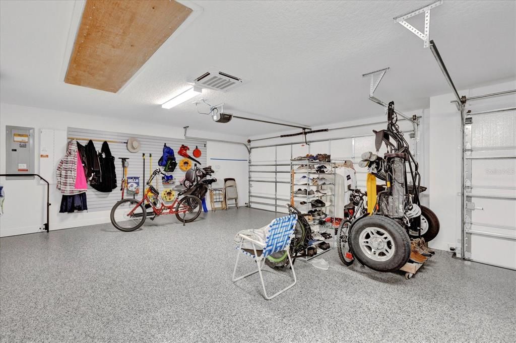 For Sale: $674,900 (3 beds, 2 baths, 1966 Square Feet)