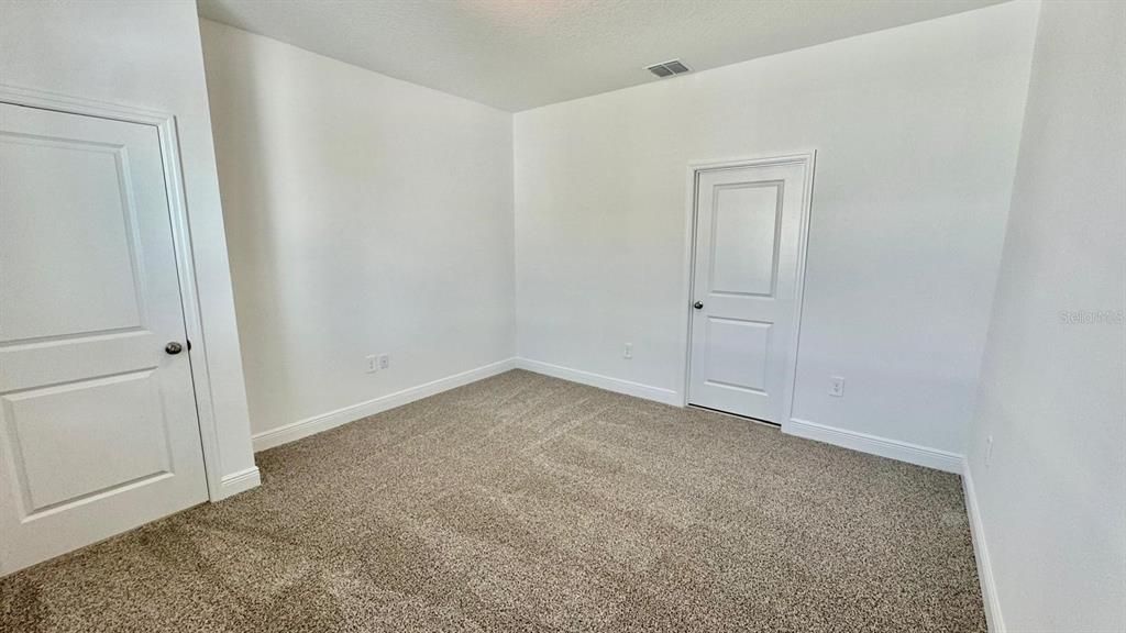 For Rent: $2,750 (4 beds, 2 baths, 2054 Square Feet)