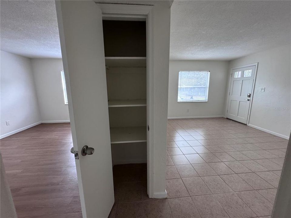 En Renta: $1,550 (2 camas, 2 baños, 1084 Pies cuadrados)