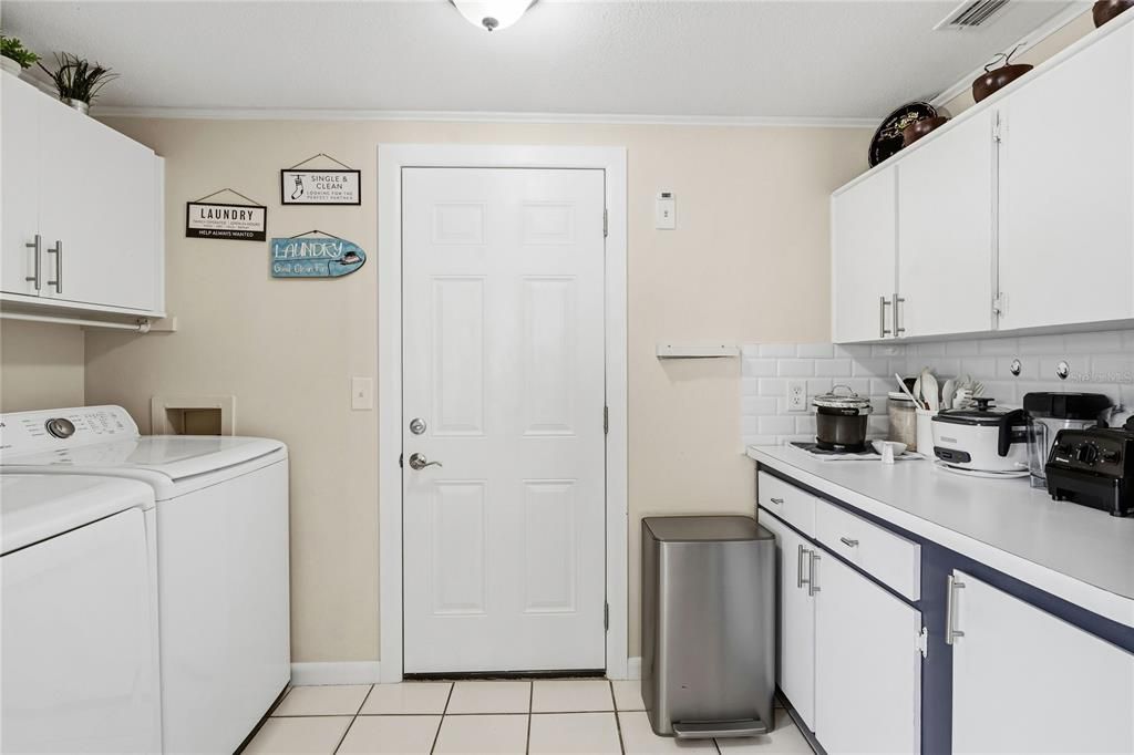 En Venta: $400,000 (3 camas, 2 baños, 1211 Pies cuadrados)