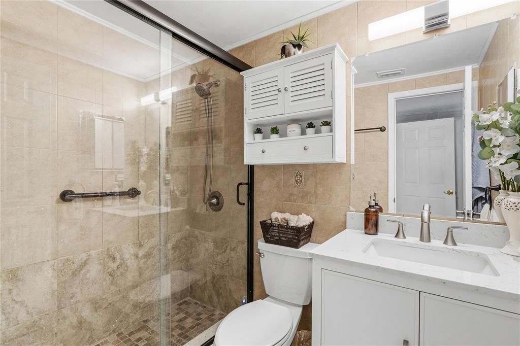 En Venta: $400,000 (3 camas, 2 baños, 1211 Pies cuadrados)