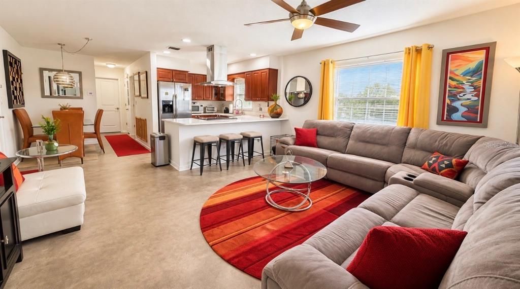 For Rent: $2,650 (2 beds, 2 baths, 965 Square Feet)
