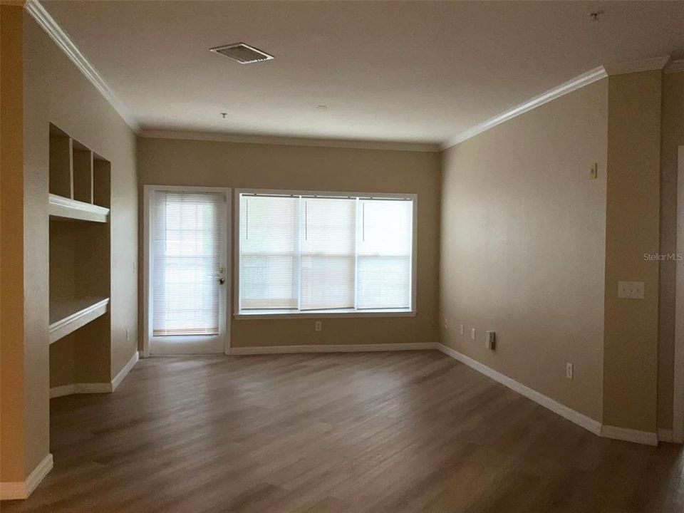 В аренду: $1,750 (2 спален, 2 ванн, 1174 Квадратных фут)