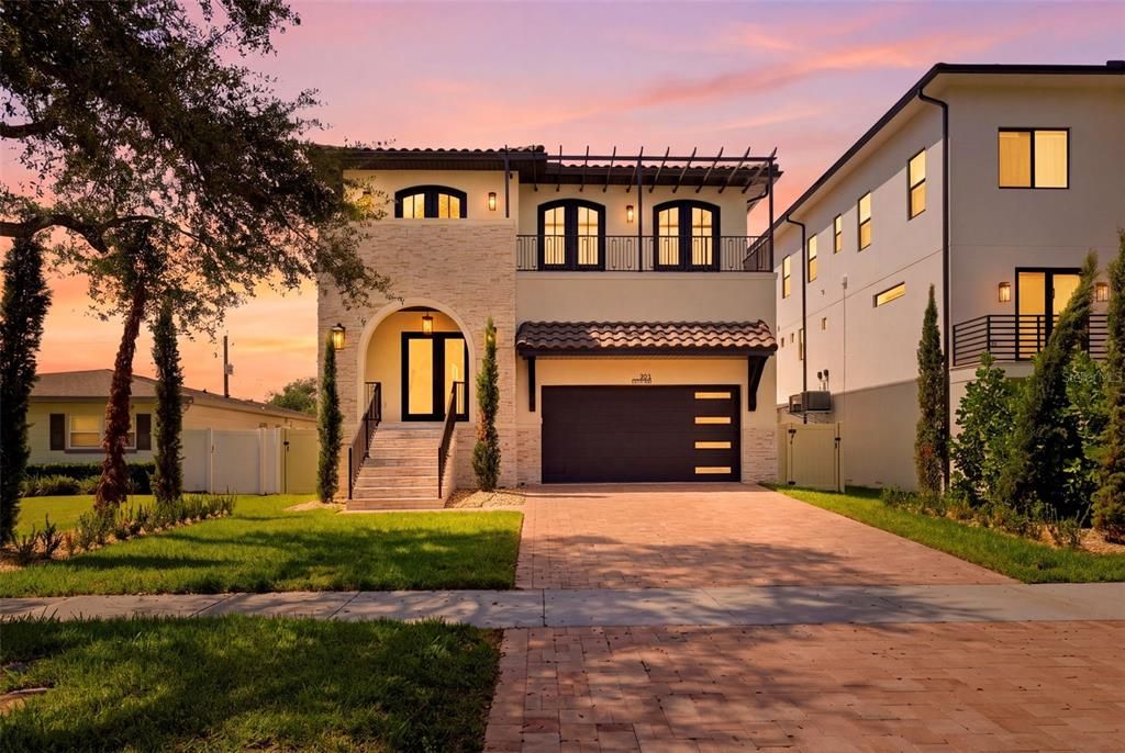 For Sale: $2,750,000 (4 beds, 4 baths, 4030 Square Feet)