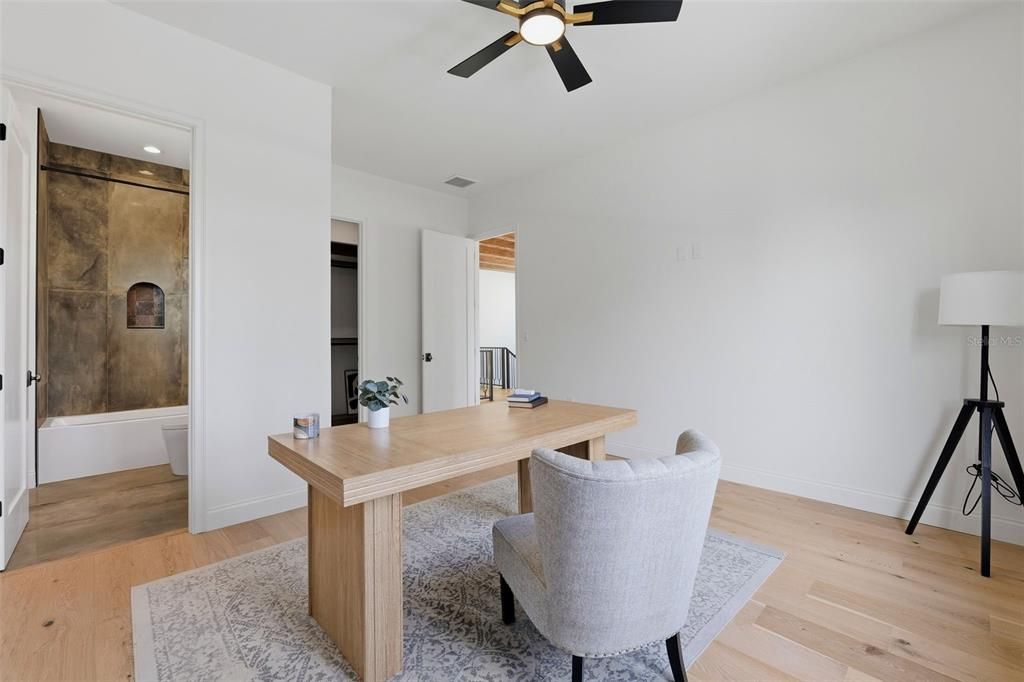 For Sale: $2,750,000 (4 beds, 4 baths, 4030 Square Feet)