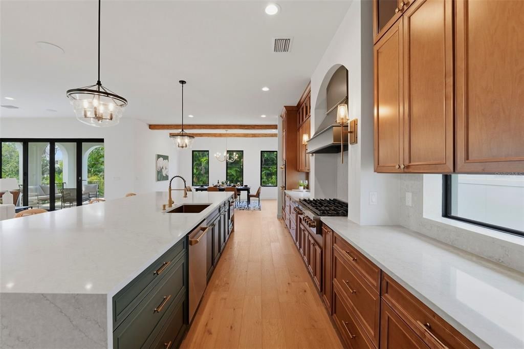 For Sale: $2,750,000 (4 beds, 4 baths, 4030 Square Feet)