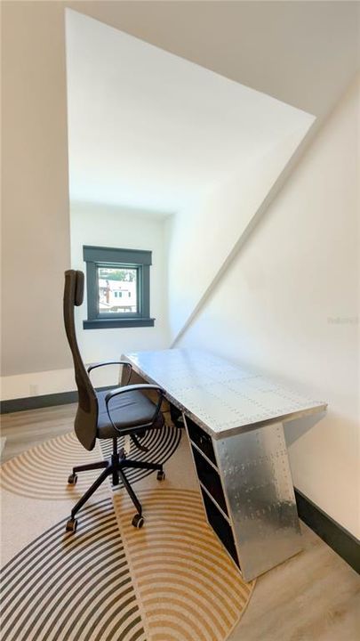 В аренду: $2,750 (3 спален, 1 ванн, 1621 Квадратных фут)