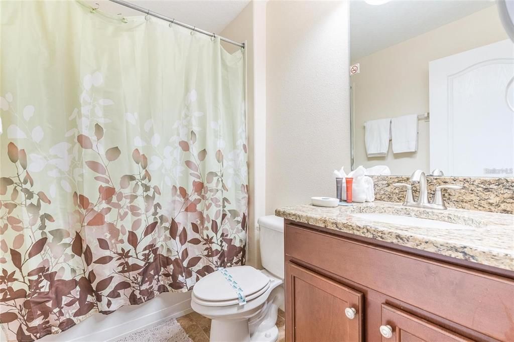 В аренду: $3,200 (5 спален, 5 ванн, 3081 Квадратных фут)